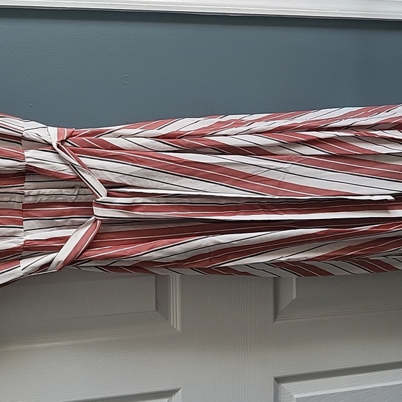 Dress - Picture 3 of 8